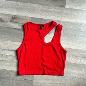 red cropped tank